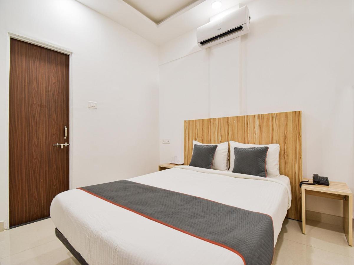 Oyo Townhouse 498 Hotel Western Nagpur Exterior foto